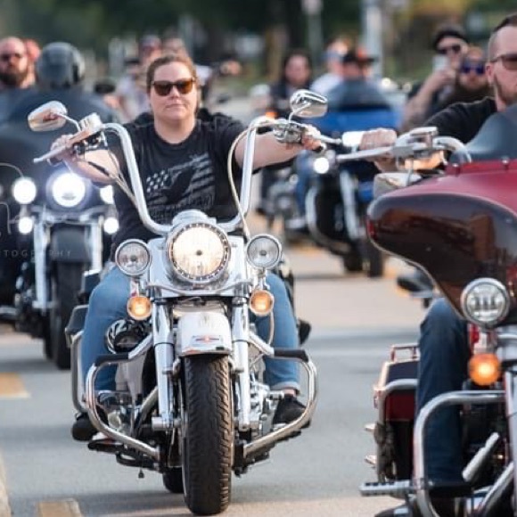 Meet the Posher - Picture 5 of 6